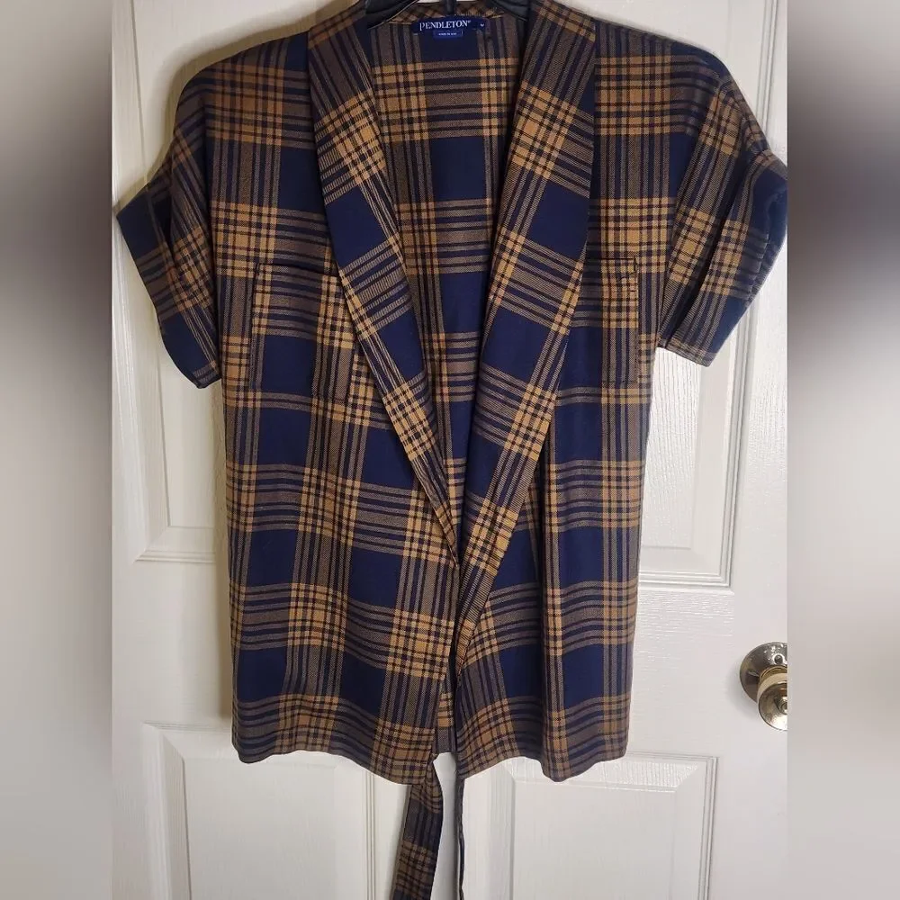 Pendleton M NavyBrownPlaid Shrtslv BeltPockets VirginWool WomenOpenedCardiganUSA